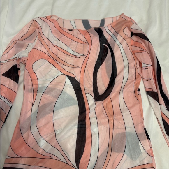 Abstract Patterned Long Sleeve Top - Picture 2 of 2